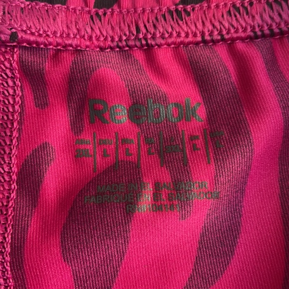 Reebok Spandex Active Pink Zebra Shorts Size L - Picture 5 of 7